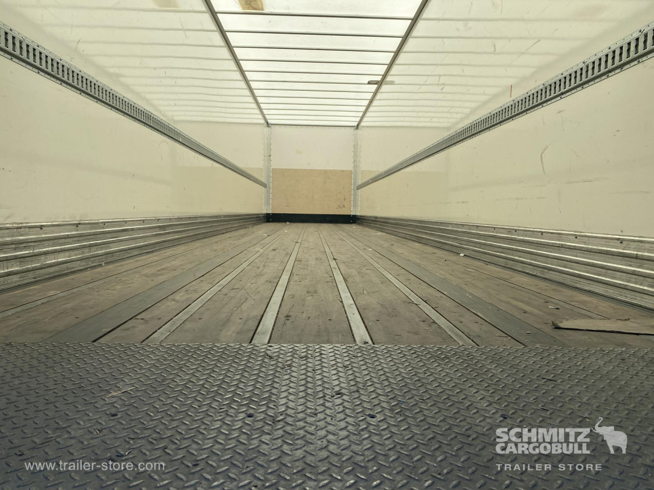 Semi-remorque fourgon FRUEHAUF Dryfreight Standard Roller shutter door: photos 7