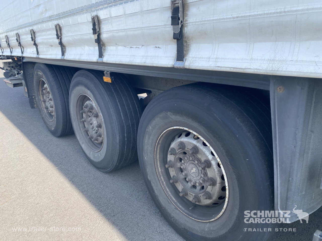 SCHMITZ Curtainsider Mega Taillift - Semi-remorque rideaux coulissants: photos 3 SCHMITZ Curtainsider Mega Taillift - Semi-remorque rideaux coulissants: photos 3