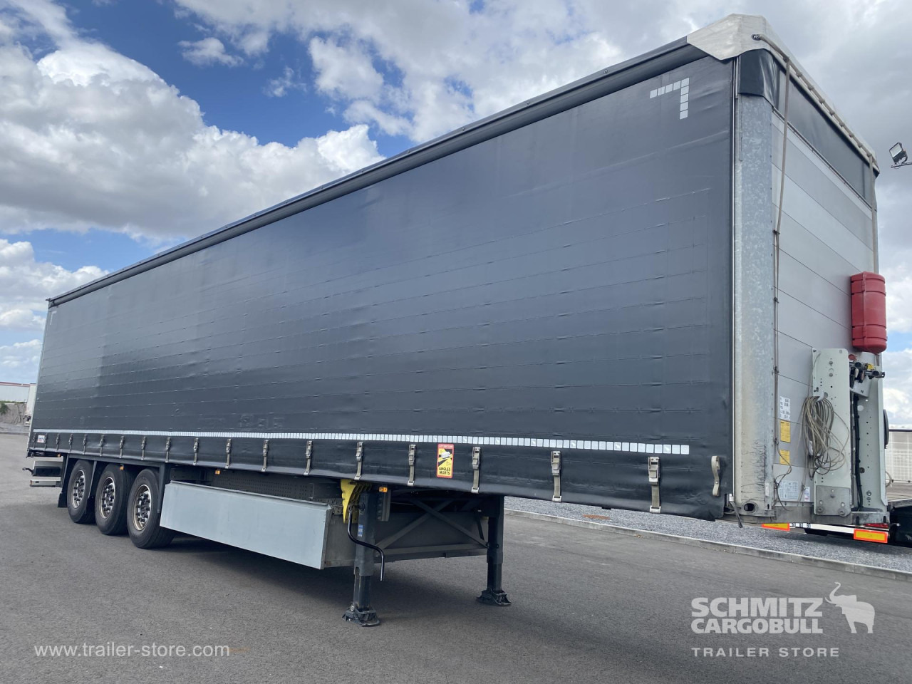 SCHMITZ Curtainsider Standard - Semi-remorque rideaux coulissants: photos 1 SCHMITZ Curtainsider Standard - Semi-remorque rideaux coulissants: photos 1