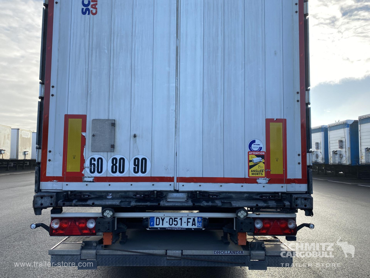 SCHMITZ Curtainsider Standard Taillift - Semi-remorque rideaux coulissants: photos 2 SCHMITZ Curtainsider Standard Taillift - Semi-remorque rideaux coulissants: photos 2
