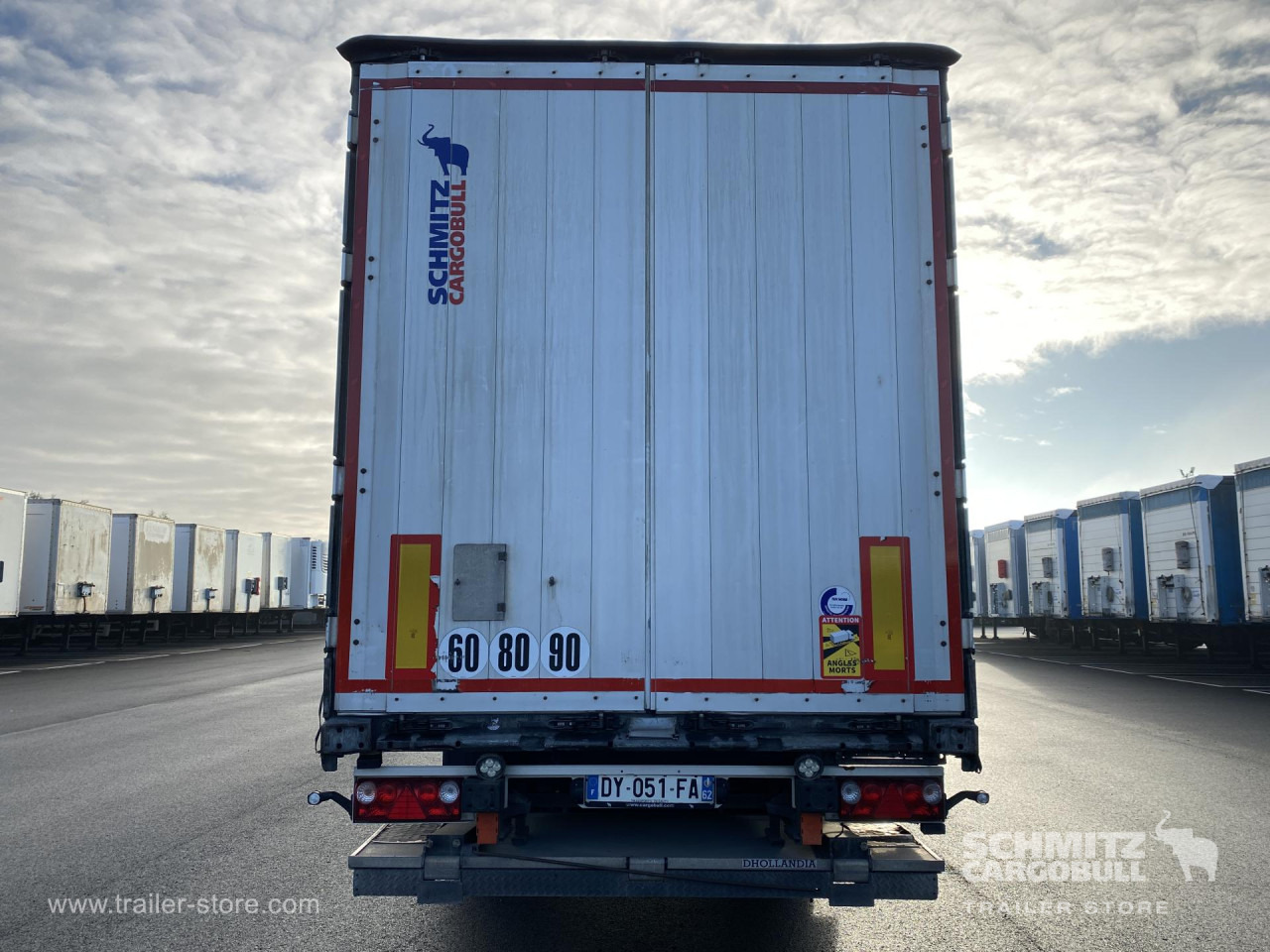 SCHMITZ Curtainsider Standard Taillift - Semi-remorque rideaux coulissants: photos 2 SCHMITZ Curtainsider Standard Taillift - Semi-remorque rideaux coulissants: photos 2