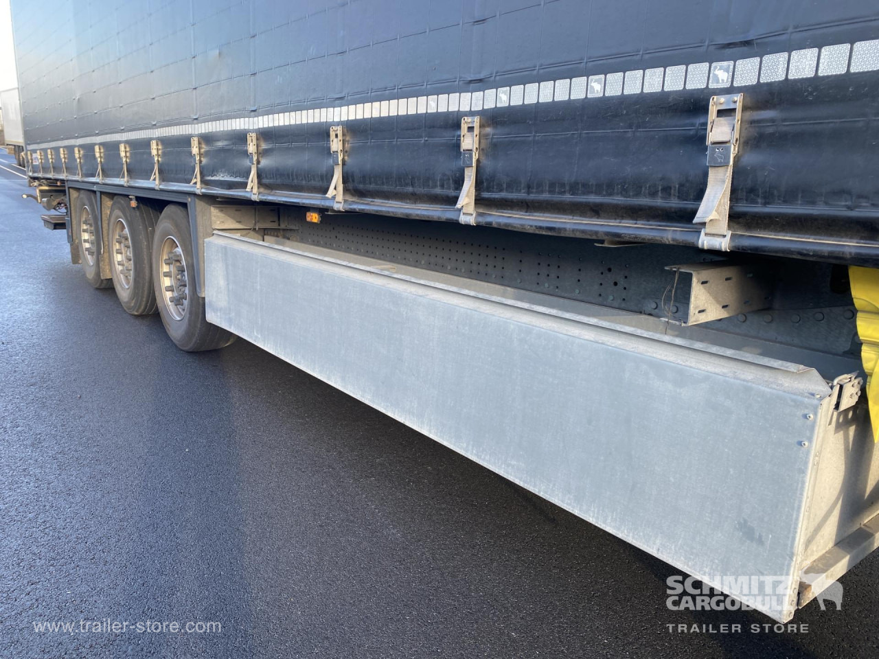 SCHMITZ Curtainsider Standard Taillift - Semi-remorque rideaux coulissants: photos 4 SCHMITZ Curtainsider Standard Taillift - Semi-remorque rideaux coulissants: photos 4