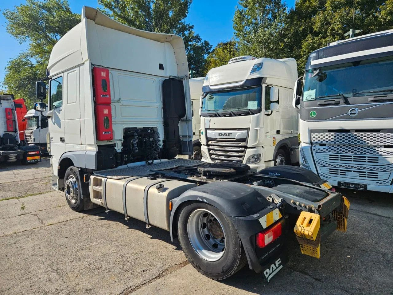 DAF XF 460 SSC Retarder Standklima - Tracteur routier: photos 4 DAF XF 460 SSC Retarder Standklima - Tracteur routier: photos 4