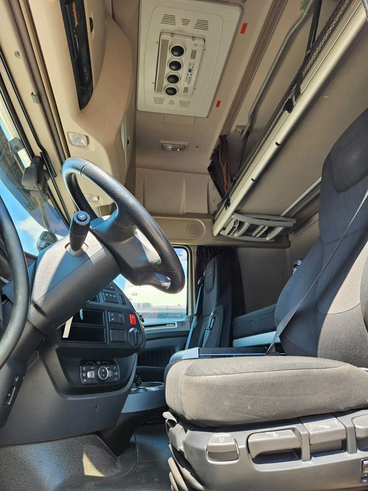 DAF XF 480 SSC-Standard-StandKlima - Tracteur routier: photos 5 DAF XF 480 SSC-Standard-StandKlima - Tracteur routier: photos 5