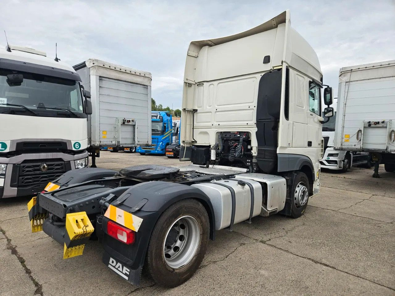 DAF XF 480 SSC Standard StandKlima - Tracteur routier: photos 3 DAF XF 480 SSC Standard StandKlima - Tracteur routier: photos 3