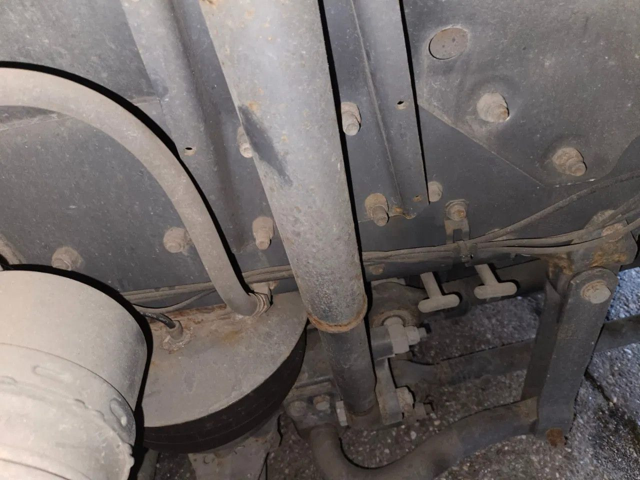 Tracteur routier Scania R410 Mega StandKlima Highline - 4 units in stock: photos 13 Tracteur routier Scania R410 Mega StandKlima Highline - 4 units in stock: photos 13