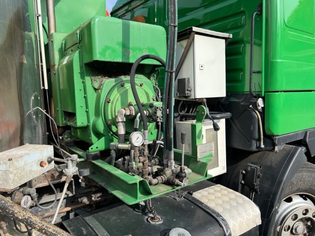 Travaux routiers LKW MAN Asphaltkocher Bitumen Mastic mit Isolierung 26.414: photos 7