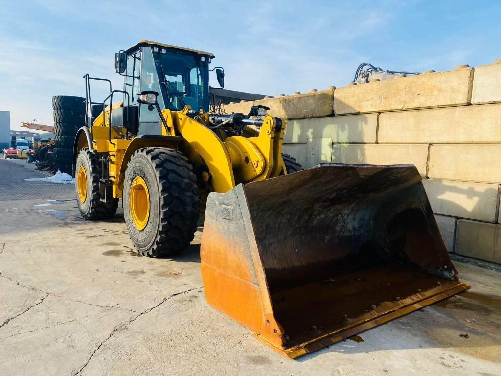 Chargeuse sur pneus CAT 950 GC: photos 6