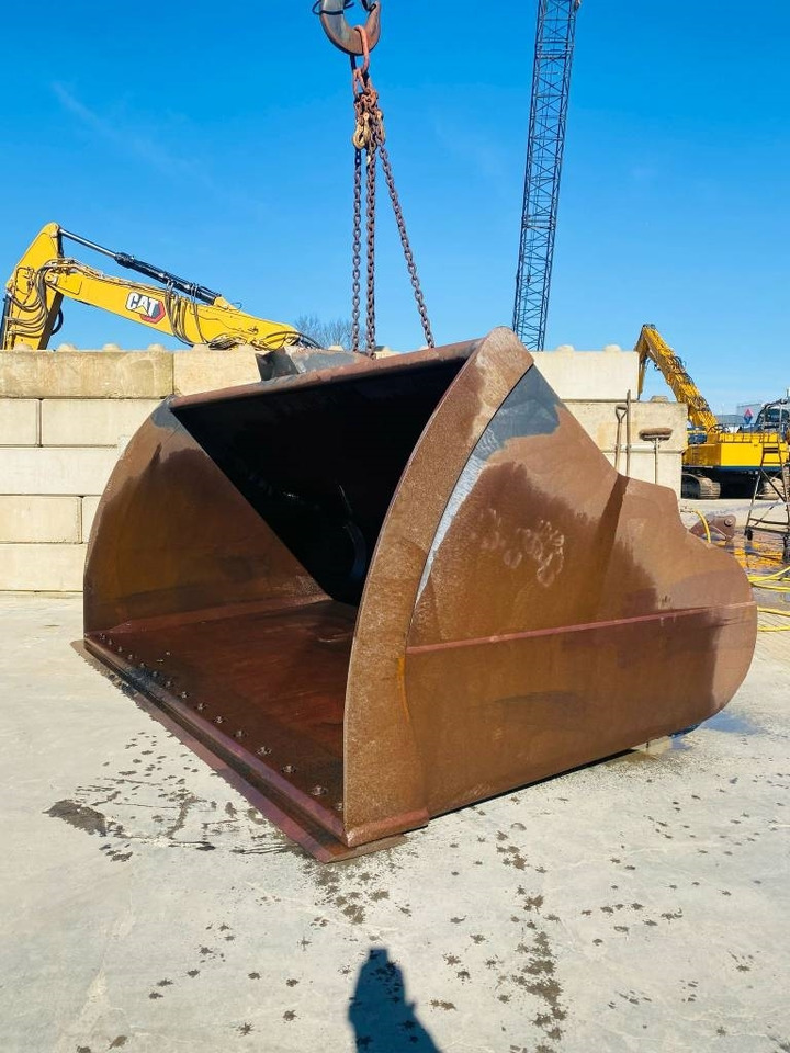 CAT 988 K - Chargeuse sur pneus: photos 1 CAT 988 K - Chargeuse sur pneus: photos 1