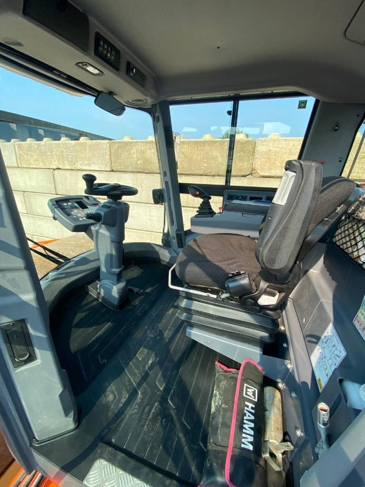 Hamm hc110 i  en leasing occasion Hamm hc110 i: photos 7