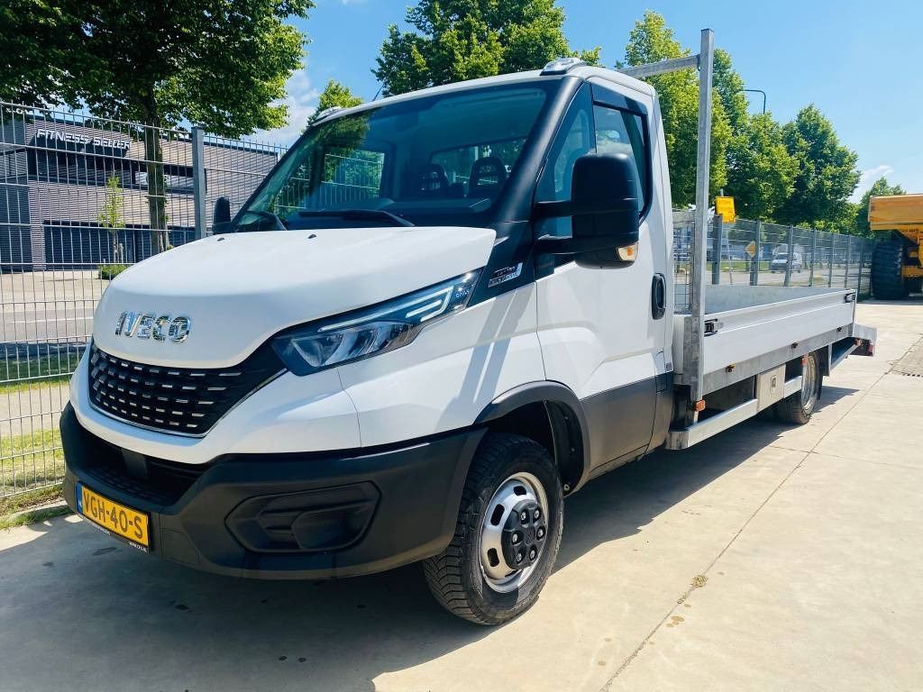Iveco Daily 35 C18 - Fourgon grand volume: photos 3 Iveco Daily 35 C18 - Fourgon grand volume: photos 3