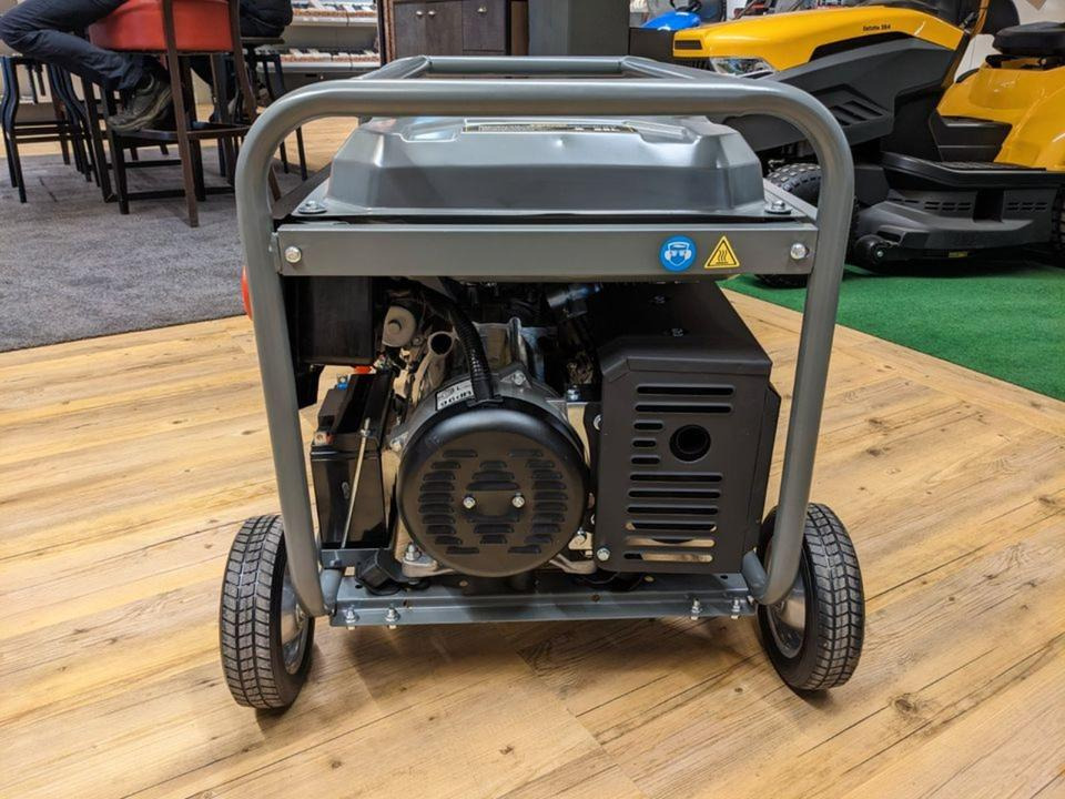 Kärcher Stromgenerator PGG 8/3 Stromaggregat Benzingenerator - Groupe électrogène: photos 4 Kärcher Stromgenerator PGG 8/3 Stromaggregat Benzingenerator - Groupe électrogène: photos 4
