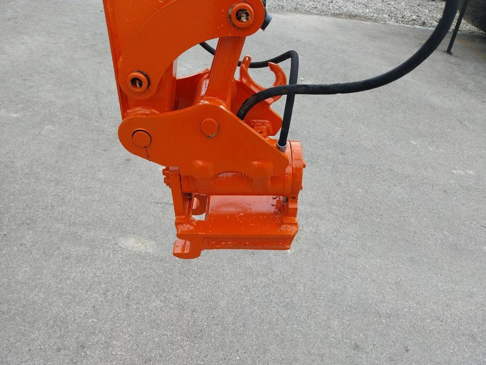 Minibagger Hitachi ZX 19 Powertilt Bagger Kettenbagger - Mini pelle: photos 3 Minibagger Hitachi ZX 19 Powertilt Bagger Kettenbagger - Mini pelle: photos 3