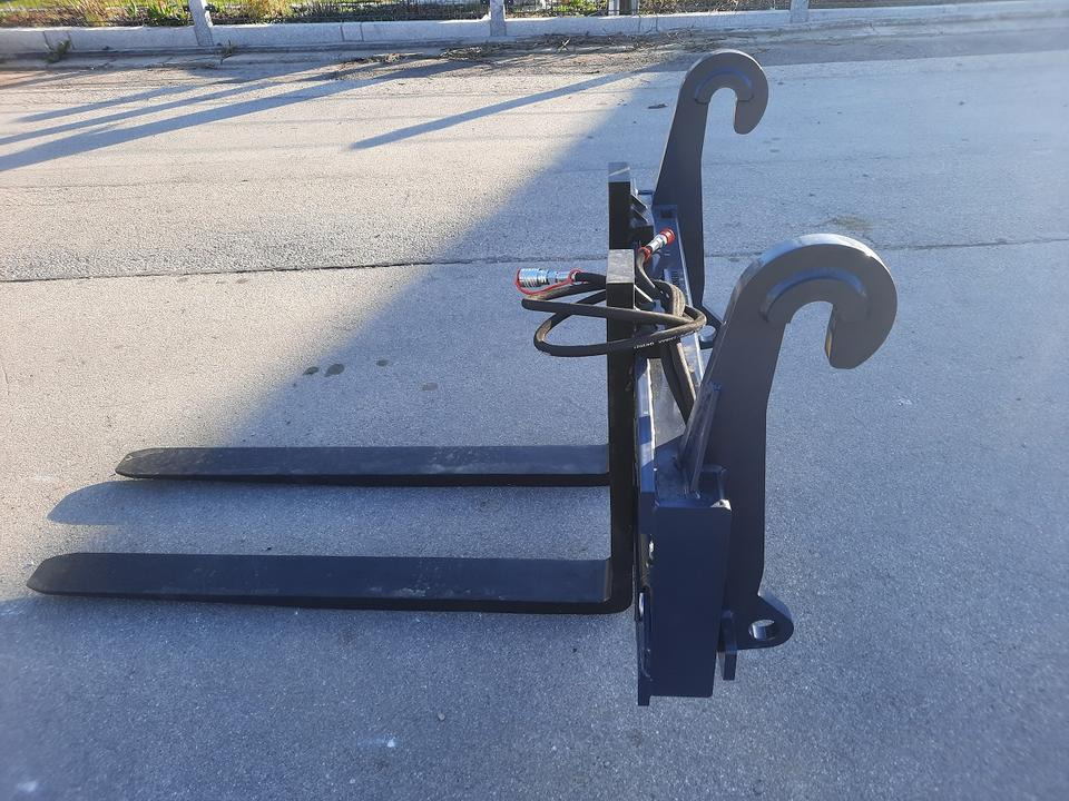 Palettengabel mit hydraulisch verstellb. Zinken Volvo Aufnahme - Fourches: photos 1 Palettengabel mit hydraulisch verstellb. Zinken Volvo Aufnahme - Fourches: photos 1