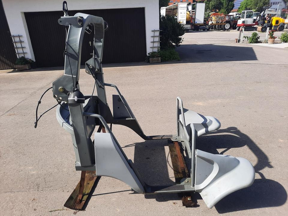 Überrollbügel Kramer 280 Radlader Schutzdach Lader - Pièces de rechange pour Engins de chantier: photos 1 Überrollbügel Kramer 280 Radlader Schutzdach Lader - Pièces de rechange pour Engins de chantier: photos 1