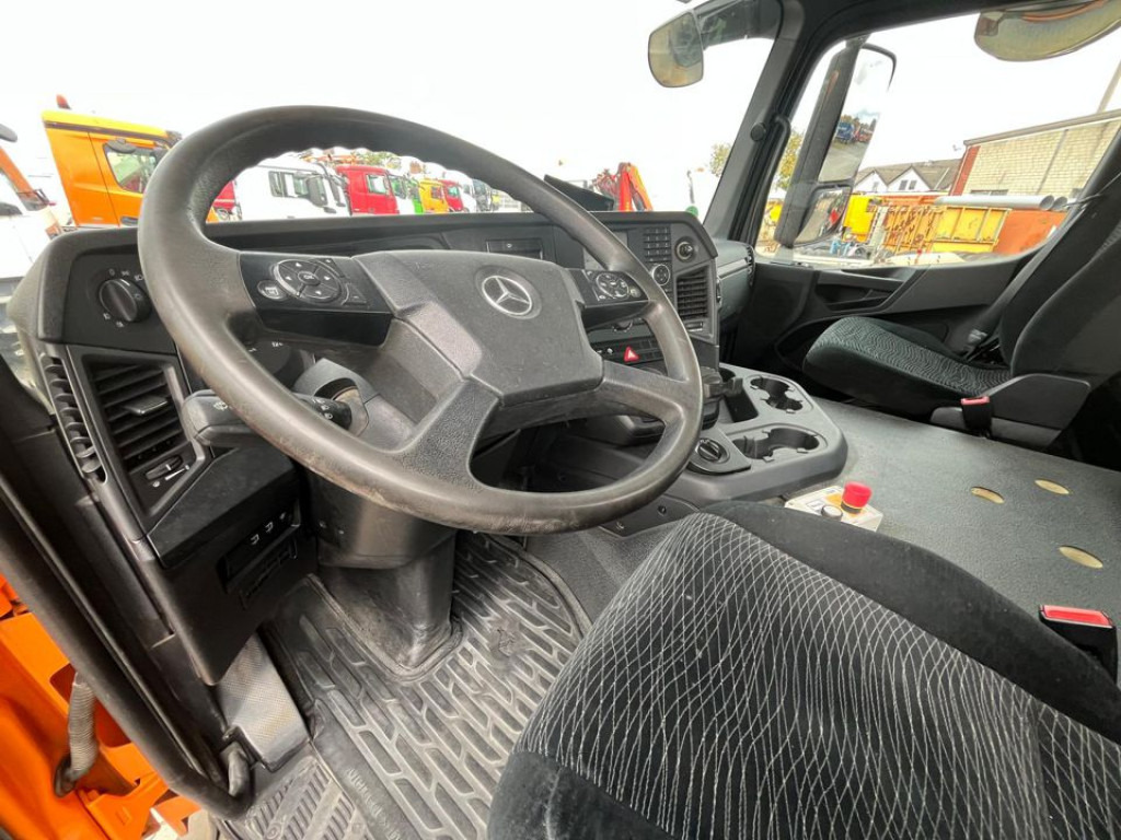 MERCEDES-BENZ Arocs 3236 8x4 Betonmischer Deutsch Top AP Achsen en leasing occasion MERCEDES-BENZ Arocs 3236 8x4 Betonmischer Deutsch Top AP Achsen: photos 8 MERCEDES-BENZ Arocs 3236 8x4 Betonmischer Deutsch Top AP Achsen en leasing occasion MERCEDES-BENZ Arocs 3236 8x4 Betonmischer Deutsch Top AP Achsen: photos 8