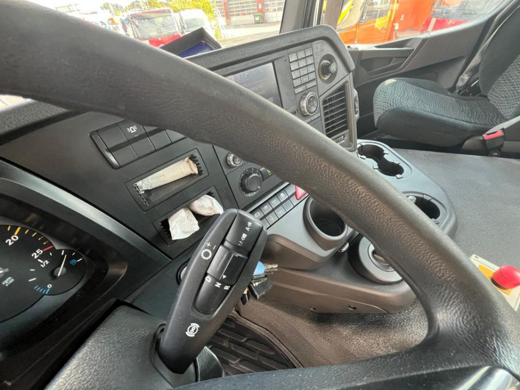 Camion MERCEDES-BENZ Arocs 3236 8x4 Betonmischer Deutsch Top AP Achsen: photos 9