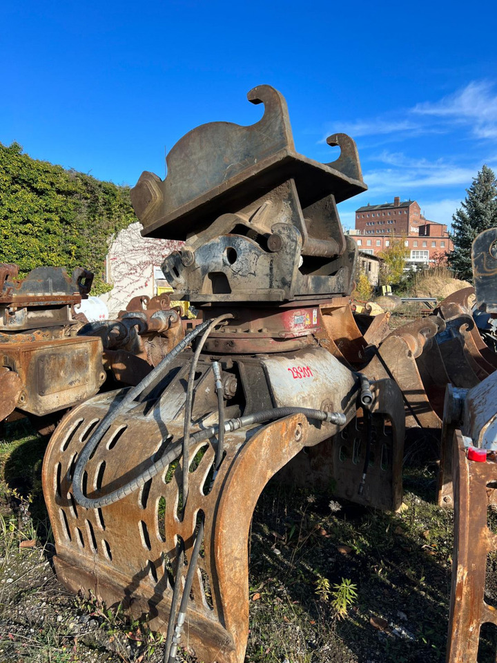 Demarec Sortiergreifer DRG 36 Anbaugeräte Baumaschinen Sortiergreifer 960Ltr. für Maschine 25-50to - Engins de chantier: photos 3 Demarec Sortiergreifer DRG 36 Anbaugeräte Baumaschinen Sortiergreifer 960Ltr. für Maschine 25-50to - Engins de chantier: photos 3