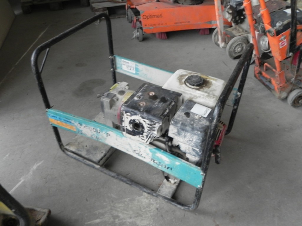 GEMMINGEN GMBH Stromerzeuger Eisemann G4000P Universal - Engins de chantier: photos 1 GEMMINGEN GMBH Stromerzeuger Eisemann G4000P Universal - Engins de chantier: photos 1