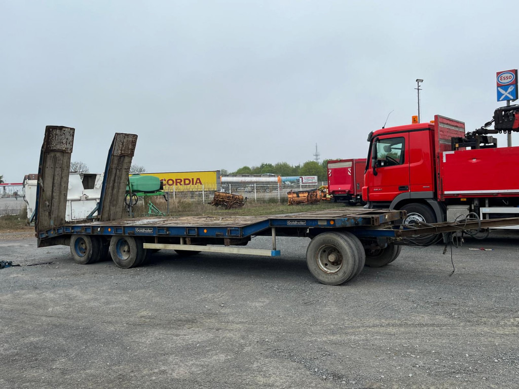 GOLDHOFER Tieflader TU 3-24 80 Tiefladeranhänger Rampen - Remorque porte-engin surbaissée: photos 2 GOLDHOFER Tieflader TU 3-24 80 Tiefladeranhänger Rampen - Remorque porte-engin surbaissée: photos 2