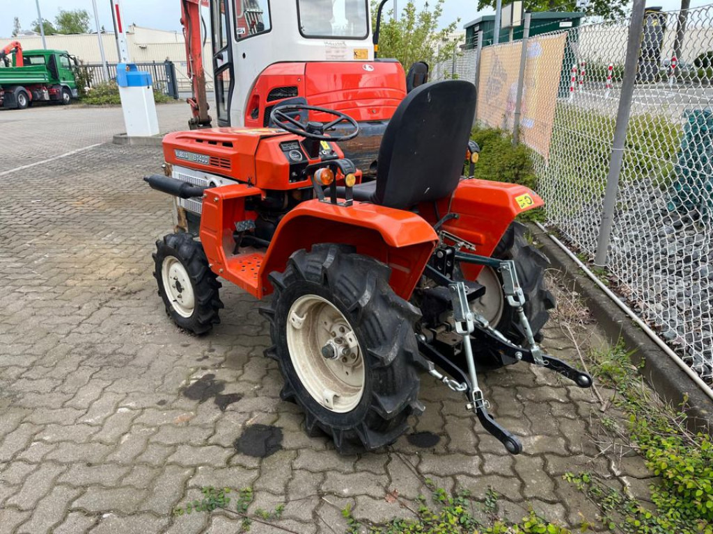 Micro tracteur KUBOTA Trecker 1400 Diverse mit Zapfwelle am Heck und Heuwender: photos 6