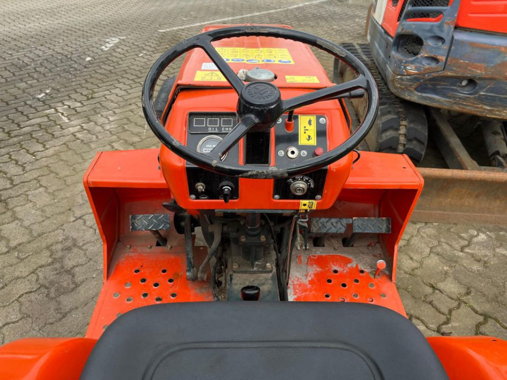 Micro tracteur KUBOTA Trecker 1400 Diverse mit Zapfwelle am Heck und Heuwender: photos 8