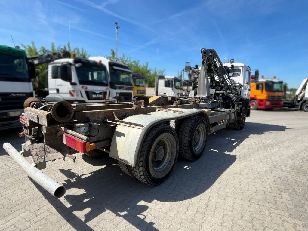 MAN F2000 27.342 6x4 Abrollkipper mit Kran - Camion grue: photos 4 MAN F2000 27.342 6x4 Abrollkipper mit Kran - Camion grue: photos 4