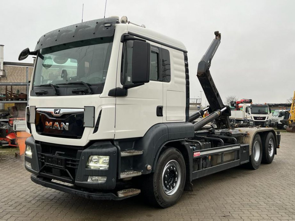 MAN MAN TG-S Abrollkipper 26.460 6x2-2 BL Meiller, Funk - Camion ampliroll: photos 1 MAN MAN TG-S Abrollkipper 26.460 6x2-2 BL Meiller, Funk - Camion ampliroll: photos 1