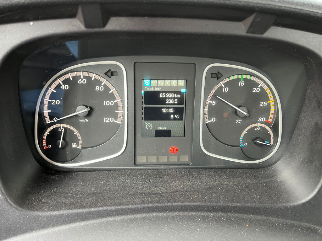 Utilitaire benne MERCEDES-BENZ Atego 818 K 2-Achs Kipper Schalter: photos 7
