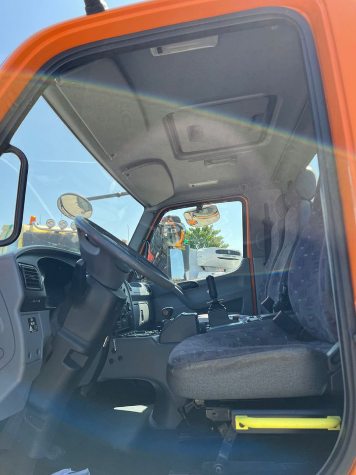 MERCEDES-BENZ Unimog U20 2-Achs Allradkipper Kran Palfinger Kran - Camion benne, Camion grue: photos 4 MERCEDES-BENZ Unimog U20 2-Achs Allradkipper Kran Palfinger Kran - Camion benne, Camion grue: photos 4