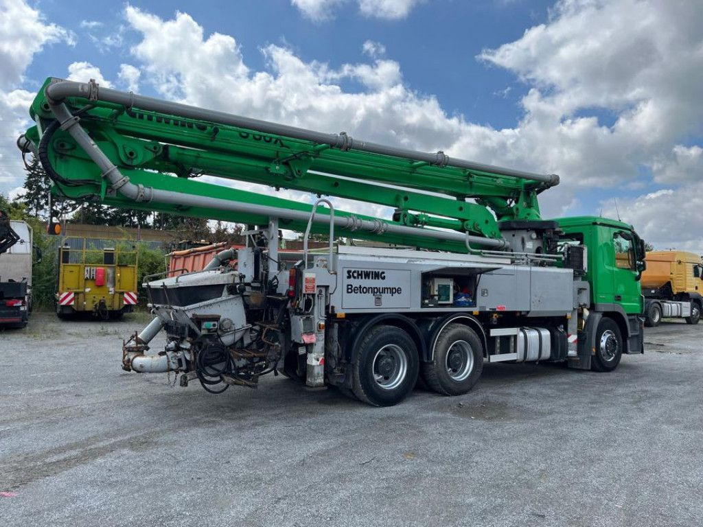Mercedes-Benz Actros 2641 6x4 Betonpumpe Schwing S 36 X nur 2 - Camion pompe: photos 4 Mercedes-Benz Actros 2641 6x4 Betonpumpe Schwing S 36 X nur 2 - Camion pompe: photos 4
