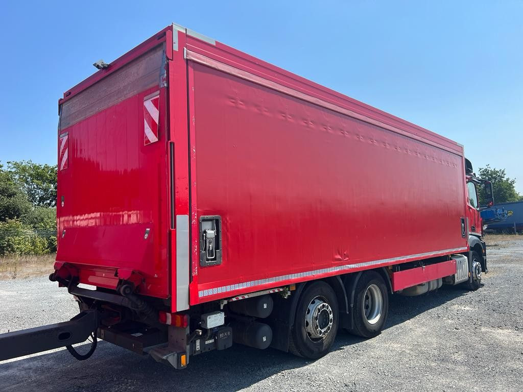 Mercedes-Benz Antos 2540 L 6x2 Pritsche LBW Mercedes-Benz Antos 2540 L 6x2 Pritsche LBW - Camion à rideaux coulissants: photos 5 Mercedes-Benz Antos 2540 L 6x2 Pritsche LBW Mercedes-Benz Antos 2540 L 6x2 Pritsche LBW - Camion à rideaux coulissants: photos 5