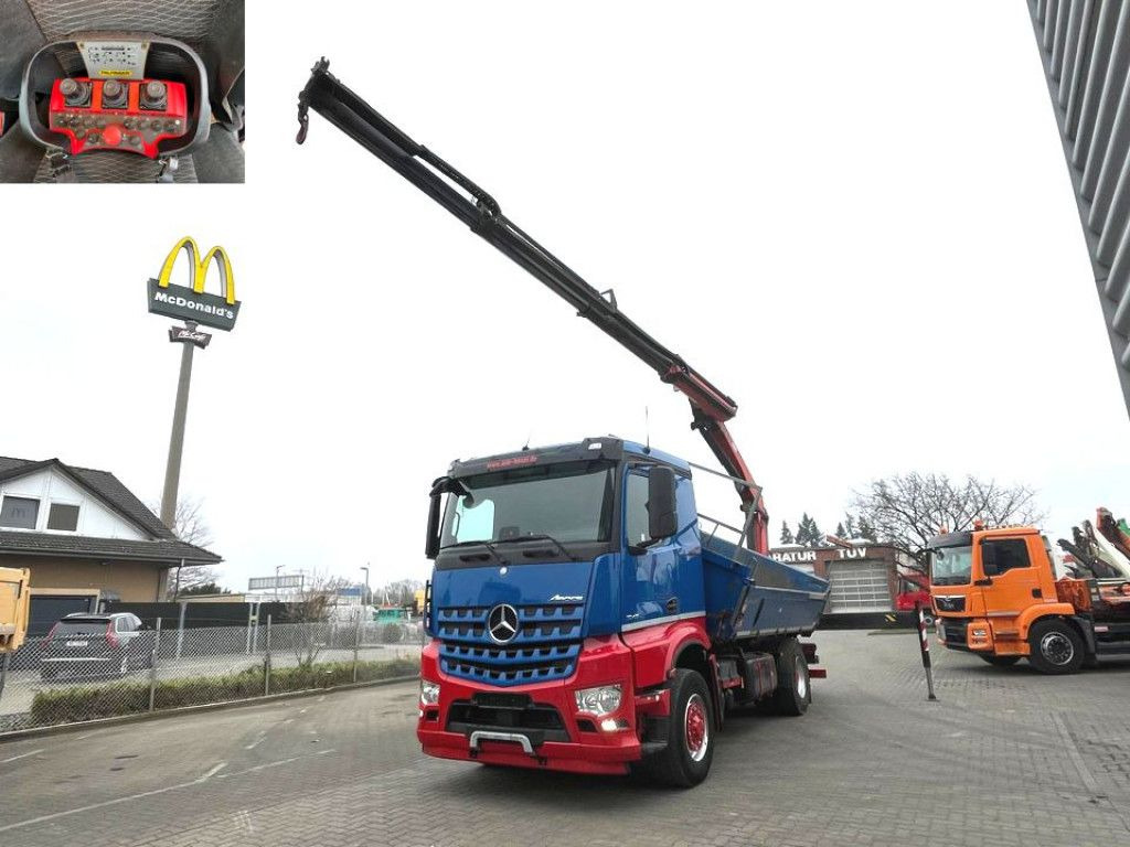 Mercedes-Benz Arocs 1845 4x4 HAD 2-Achs Allradkipper Kran Funk Mercedes-Benz Arocs 1845 4x4 HAD 2-Achs Allradkipper Heckkran - Camion benne, Camion grue: photos 1 Mercedes-Benz Arocs 1845 4x4 HAD 2-Achs Allradkipper Kran Funk Mercedes-Benz Arocs 1845 4x4 HAD 2-Achs Allradkipper Heckkran - Camion benne, Camion grue: photos 1