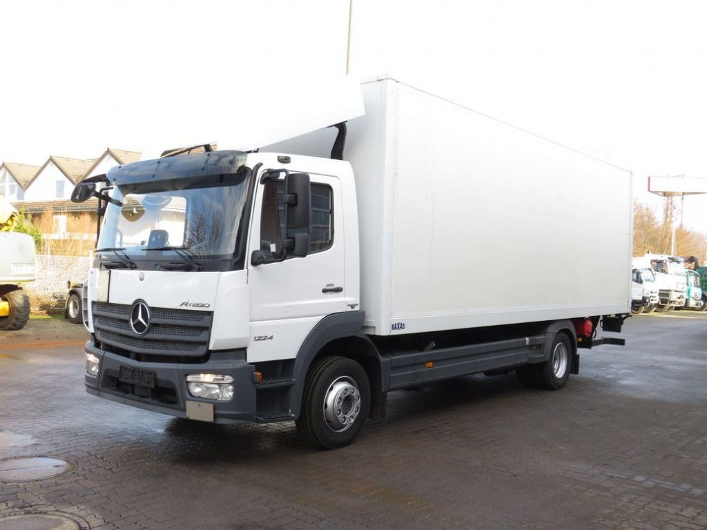Camion fourgon Mercedes-Benz Atego 1224 L  Standardkoffer LBW LBW 1.5to