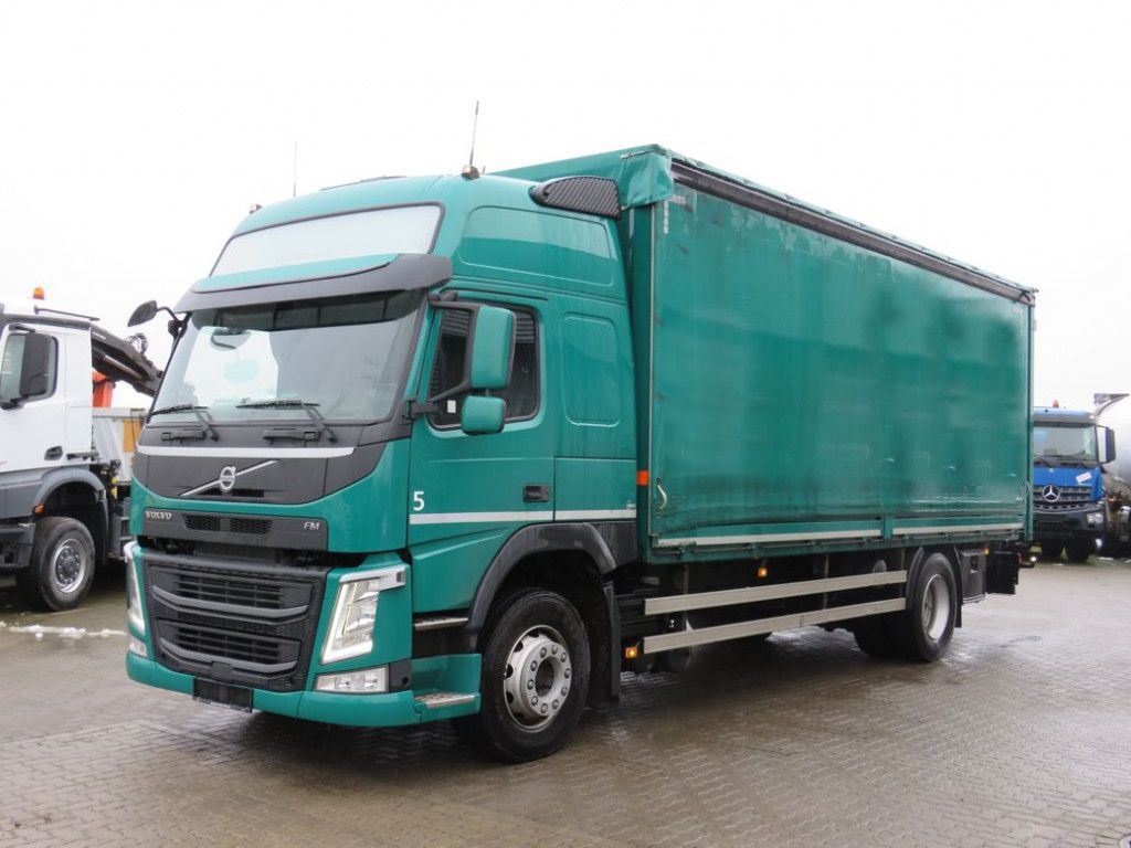 Volvo FM 380 Pritsche LBW LBW 2to Tautli.+Edscha - Camion plateau: photos 1 Volvo FM 380 Pritsche LBW LBW 2to Tautli.+Edscha - Camion plateau: photos 1