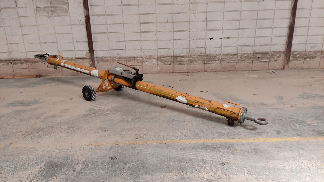 Towbar J-TOW170 JMS - Équipement aéroportuaire: photos 1 Towbar J-TOW170 JMS - Équipement aéroportuaire: photos 1