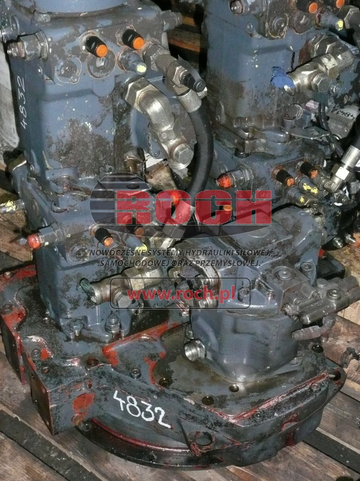 BRUENINGHAUS HYDROMATIK Zmiennik BOMAG+ 058008903 A4VG71DA2DT2/32L-NZF10K071E-S 9608108 252.18.08.21 9607847 384.18.00.08( 4018409)+ 05800903 A4VG71DGDT1/32L-PSF10K021E-S 9600031 252.18.01.03 9607847 384.18.00.08 ( 4018392)+ - Pompe hydraulique: photos 1 BRUENINGHAUS HYDROMATIK Zmiennik BOMAG+ 058008903 A4VG71DA2DT2/32L-NZF10K071E-S 9608108 252.18.08.21 9607847 384.18.00.08( 4018409)+ 05800903 A4VG71DGDT1/32L-PSF10K021E-S 9600031 252.18.01.03 9607847 384.18.00.08 ( 4018392)+ - Pompe hydraulique: photos 1