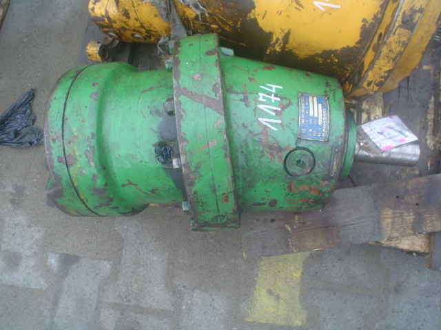 KAWASAKI BRUNING HAUS BX732S175RH 468385 - Moteur hydraulique pour Engins de chantier: photos 1 KAWASAKI BRUNING HAUS BX732S175RH 468385 - Moteur hydraulique pour Engins de chantier: photos 1