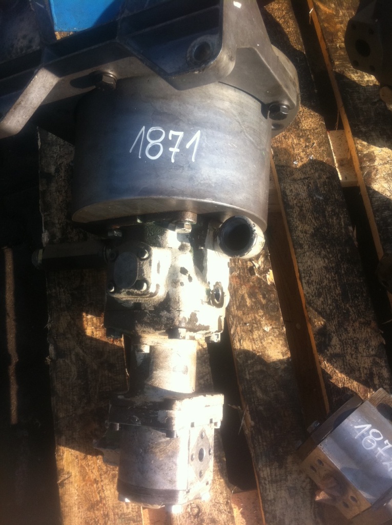 NNM172 + 02F956 - Pompe hydraulique pour Engins de chantier: photos 1 NNM172 + 02F956 - Pompe hydraulique pour Engins de chantier: photos 1