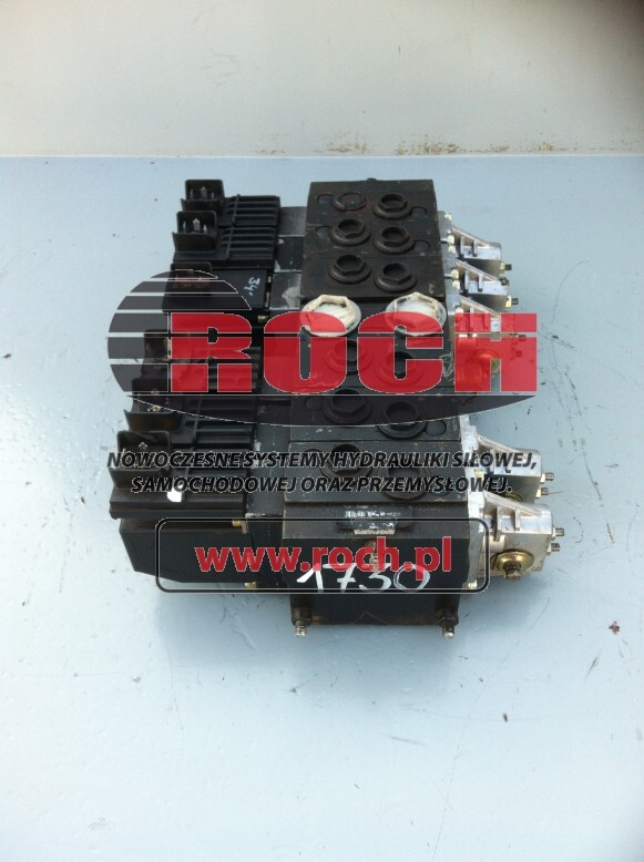 SAUER DANFOSS PVG32 11017977 110179773807G110275 - 6 SEKCYJNY - Valve hydraulique pour Concasseur: photos 1 SAUER DANFOSS PVG32 11017977 110179773807G110275 - 6 SEKCYJNY - Valve hydraulique pour Concasseur: photos 1