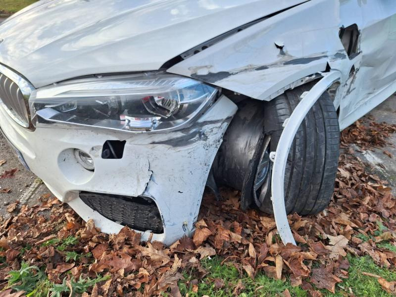 SUV BMW X5: photos 12