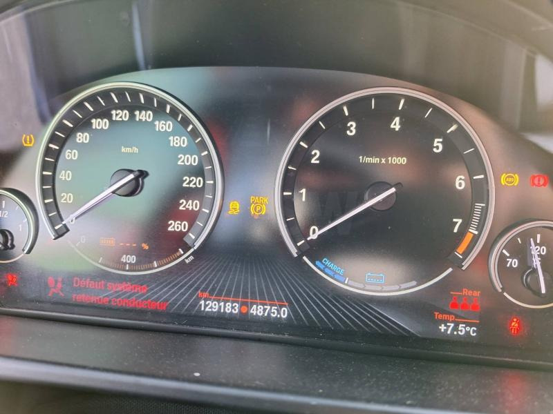 SUV BMW X5: photos 30