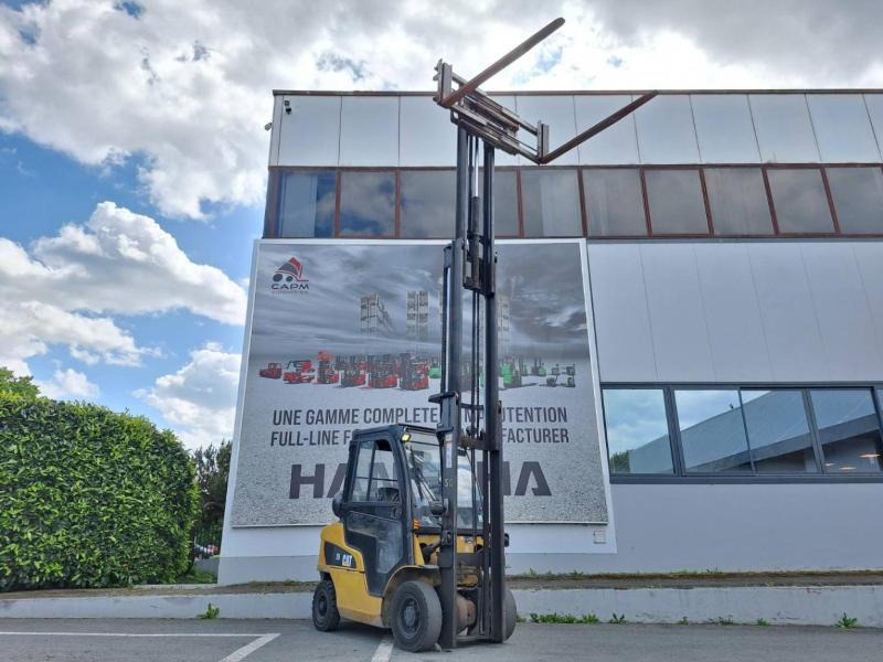 Chariot élévateur à gaz Caterpillar GP25NTD: photos 8 Chariot élévateur à gaz Caterpillar GP25NTD: photos 8