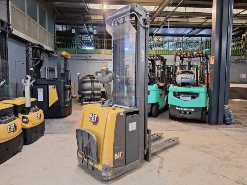 Caterpillar NSV16P - Gerbeur: photos 2 Caterpillar NSV16P - Gerbeur: photos 2