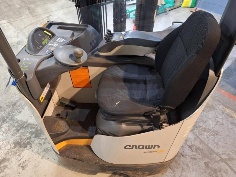 Crown ESR5240-1.4 en leasing occasion Crown ESR5240-1.4: photos 20 Crown ESR5240-1.4 en leasing occasion Crown ESR5240-1.4: photos 20