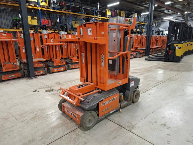 JLG Toucan Duo - Nacelle à mât vertical: photos 4 JLG Toucan Duo - Nacelle à mât vertical: photos 4
