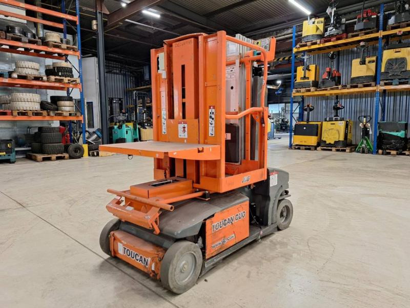 JLG Toucan Duo - Nacelle à mât vertical: photos 3 JLG Toucan Duo - Nacelle à mât vertical: photos 3