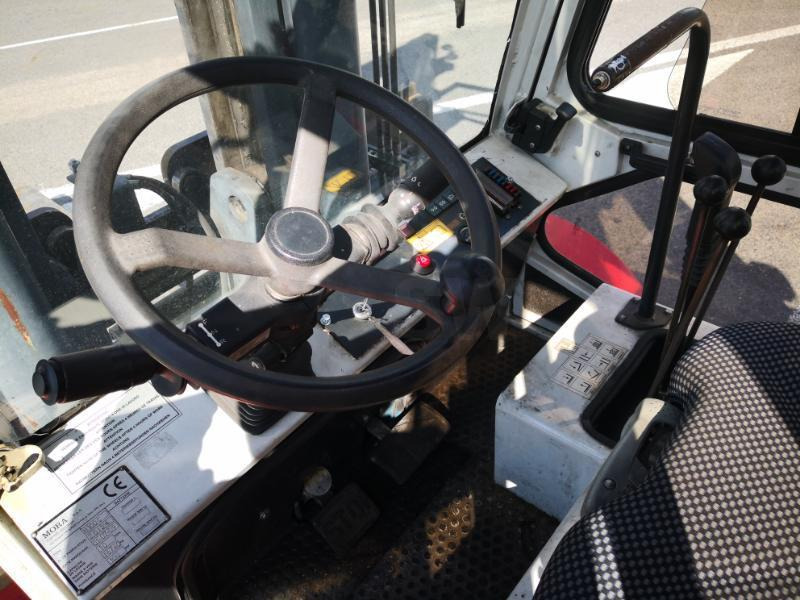 Chariot élévateur à gaz Mora M100C: photos 6