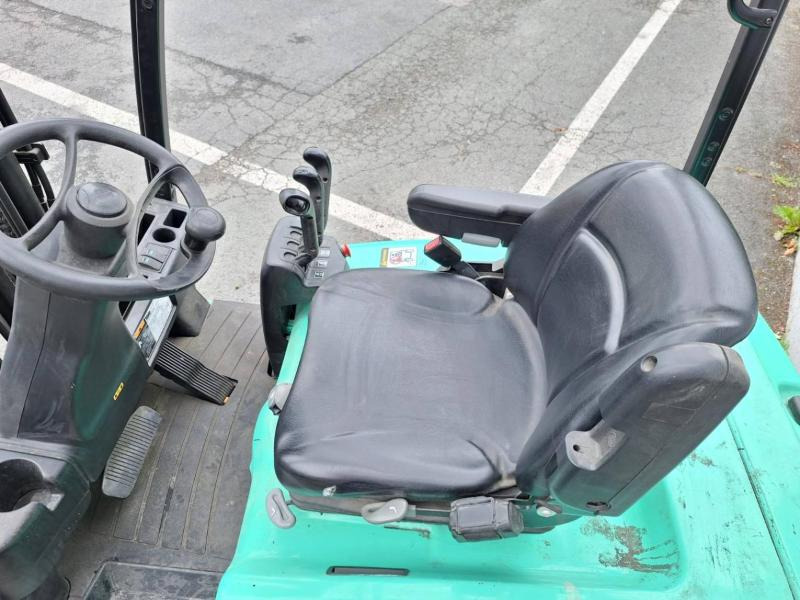 Chariot élévateur électrique Yale ERP16VT: photos 10