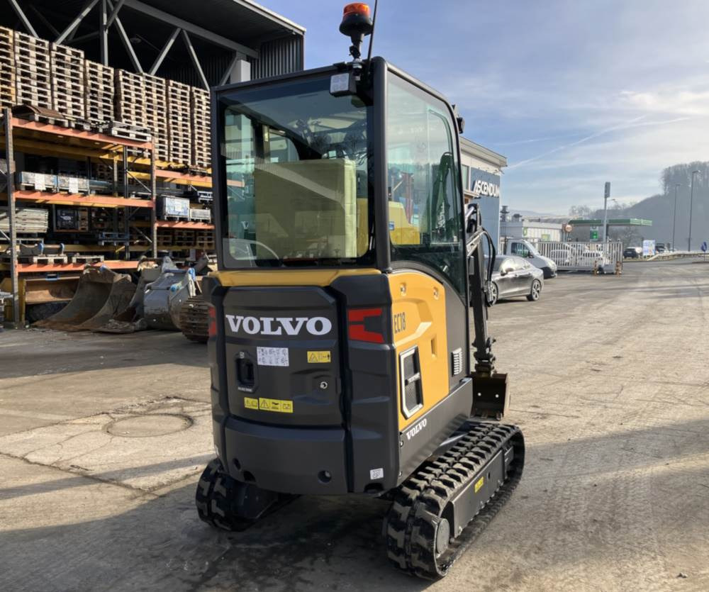 Volvo EC18E Electric - Mini pelle: photos 2 Volvo EC18E Electric - Mini pelle: photos 2
